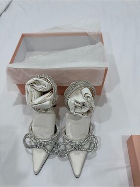 MACH & MACH White Crystal Bow Pointed-Toe Heels